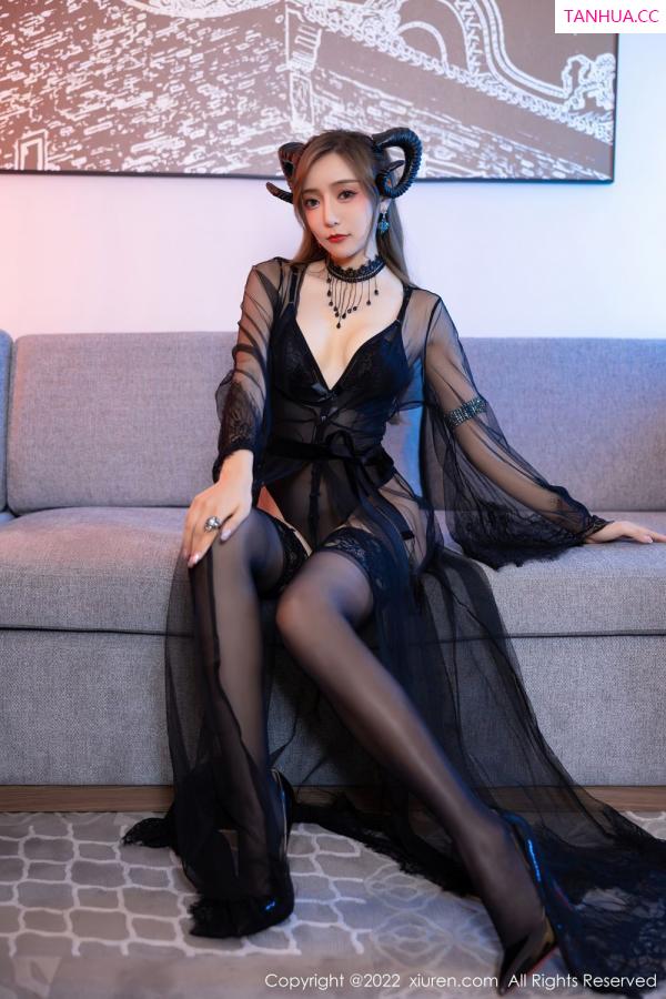 王馨瑶  [XiuRen]高清写真图 2022.08.05 No.5396 王馨瑶yanni第11张图片